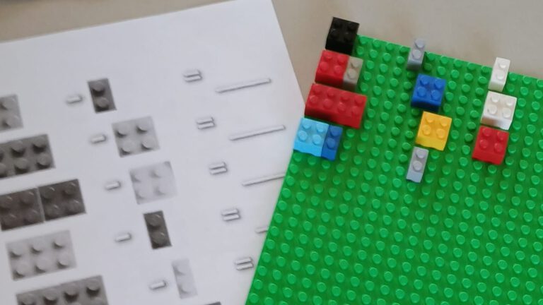 RacoonBricKS ermöglicht Lego AG an der Eberhardschule Tann – Bauen, tüfteln und spielerisch rechnen
